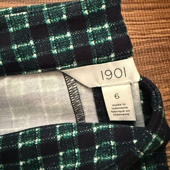 1901 Stretch Ankle Skinny Pants | 6 | Green | NWT - Picture 2 of 7